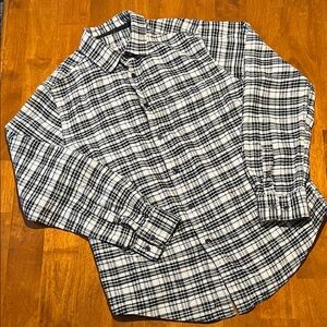 Mossimo Supply Co 100% Gauzy Cotton Button-up Top Women's US Size M